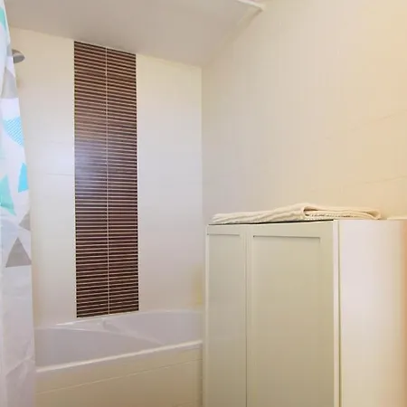 Fabuloso Atico Duplex Marina Raset Port 아파트 *